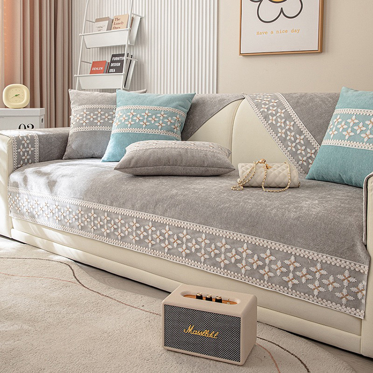 Brodert Chenille sofaomslag